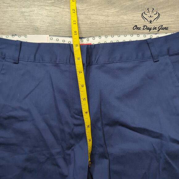 Izod Flat Front Shorts Size 2 - Picture 4 of 7